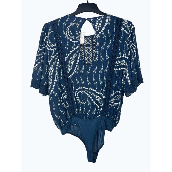 Free People Bali Tate Navy Floral Lace-Trimmed Bodysuit Open Back Size XL - Picture 8 of 16